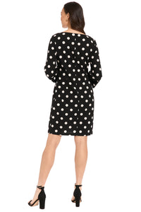 Quin Boat Neck Sheath in Quarter Dots