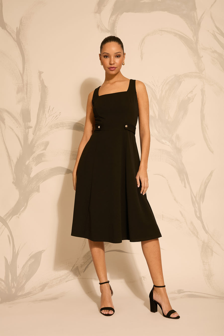Rielle Square Neck Sleeveless Midi