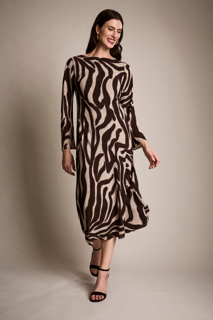 Helga Printed Knit Long Sleeve Midi Dress A-Line Maxi | Donna Morgan Maggy London Helga Printed Knit Long Sleeve Midi Dress A-Line Maxi | Donna Morgan Maggy London