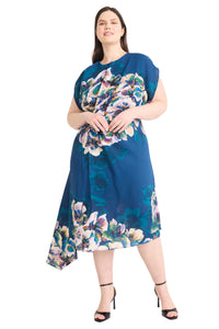 Brittanie in Reflection Floral