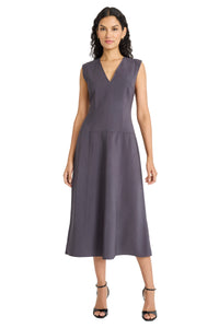 Emelie V-neck Sleeveless Midi Dress