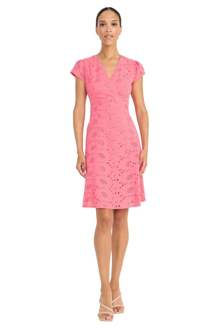 Zariah in Cotton Embroidered Daisies Eyelet - FINAL SALE Zariah in Cotton Embroidered Daisies Eyelet - FINAL SALE