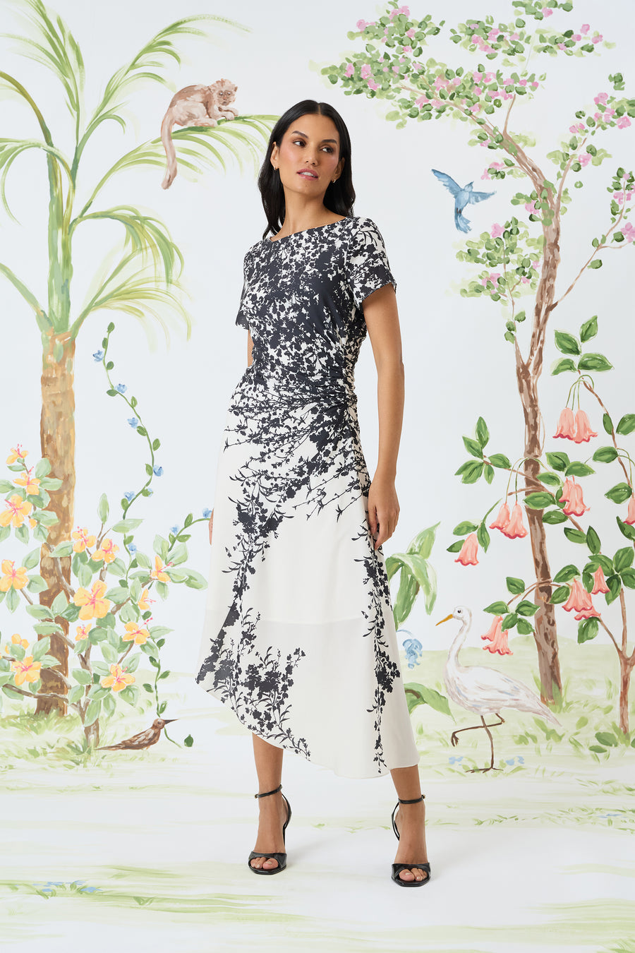 maggy london side drape midi dress Amazon.com: Maggy London Women's Dresses Women's Midi Sheath Dress - Short Sleeve Pleated Floral Cocktail Gown