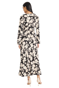 Booker in Willow Blooms