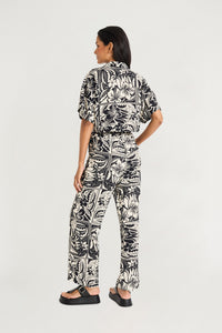 Marshall Pant Set in Hibiscus Breeze