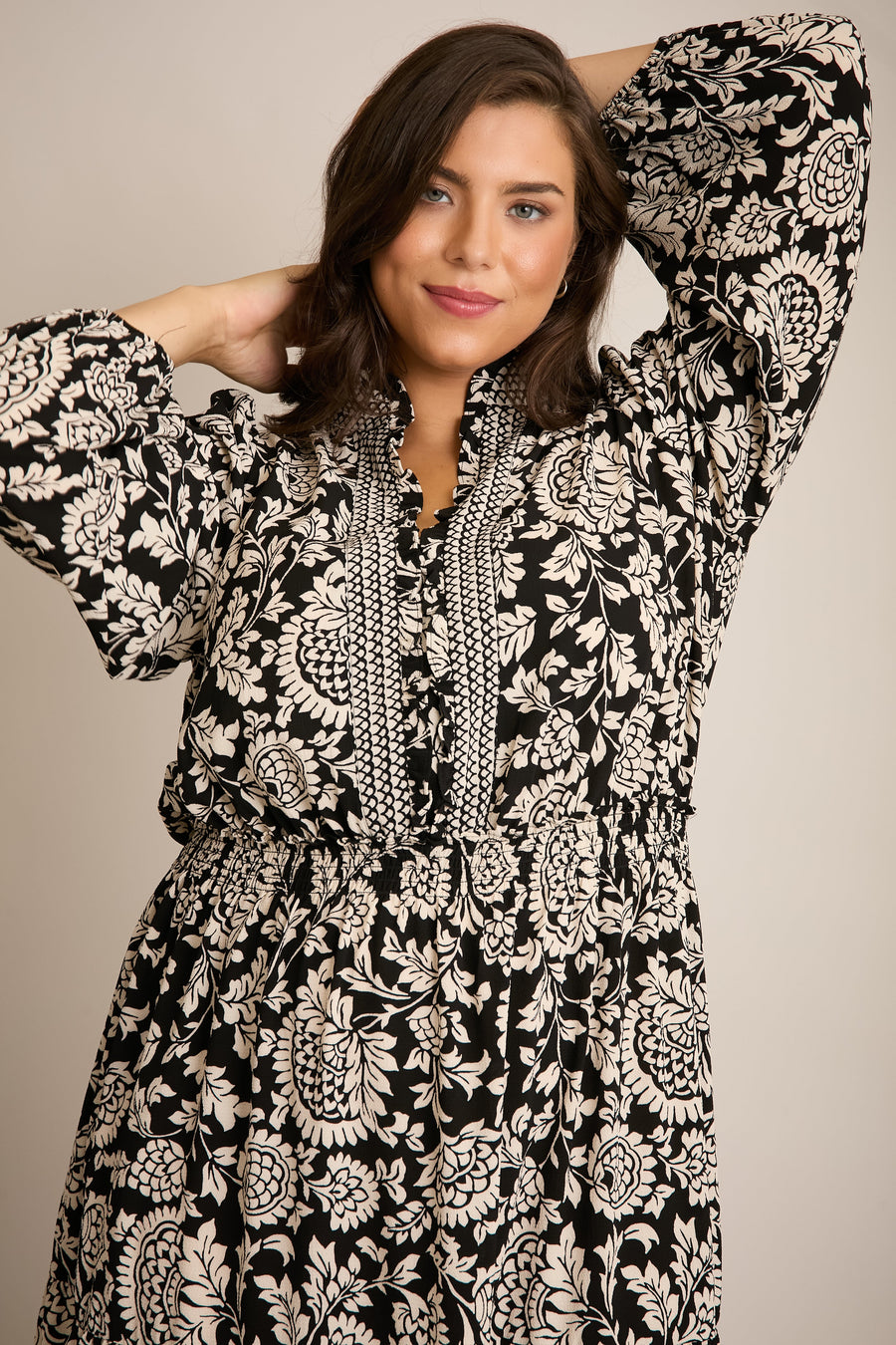 Consuela Floral Maxi Dress Fit and Flare Long Sleeve | London Times Maggy London Consuela Floral Maxi Dress Fit and Flare Long Sleeve | London Times Maggy London