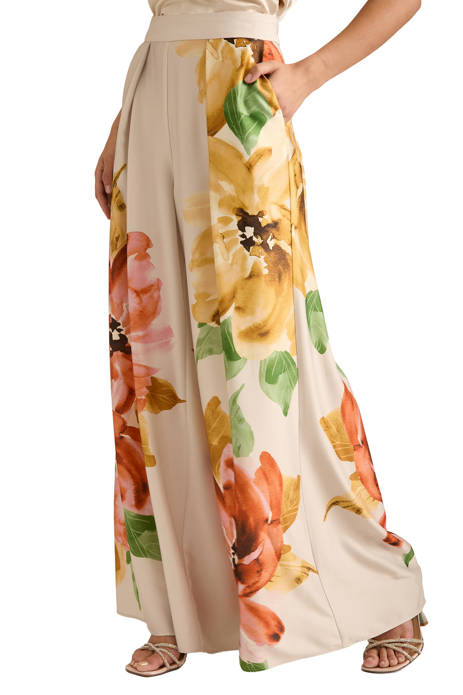 Astor Pleated Wide Leg Pant in Euphoric Blooms