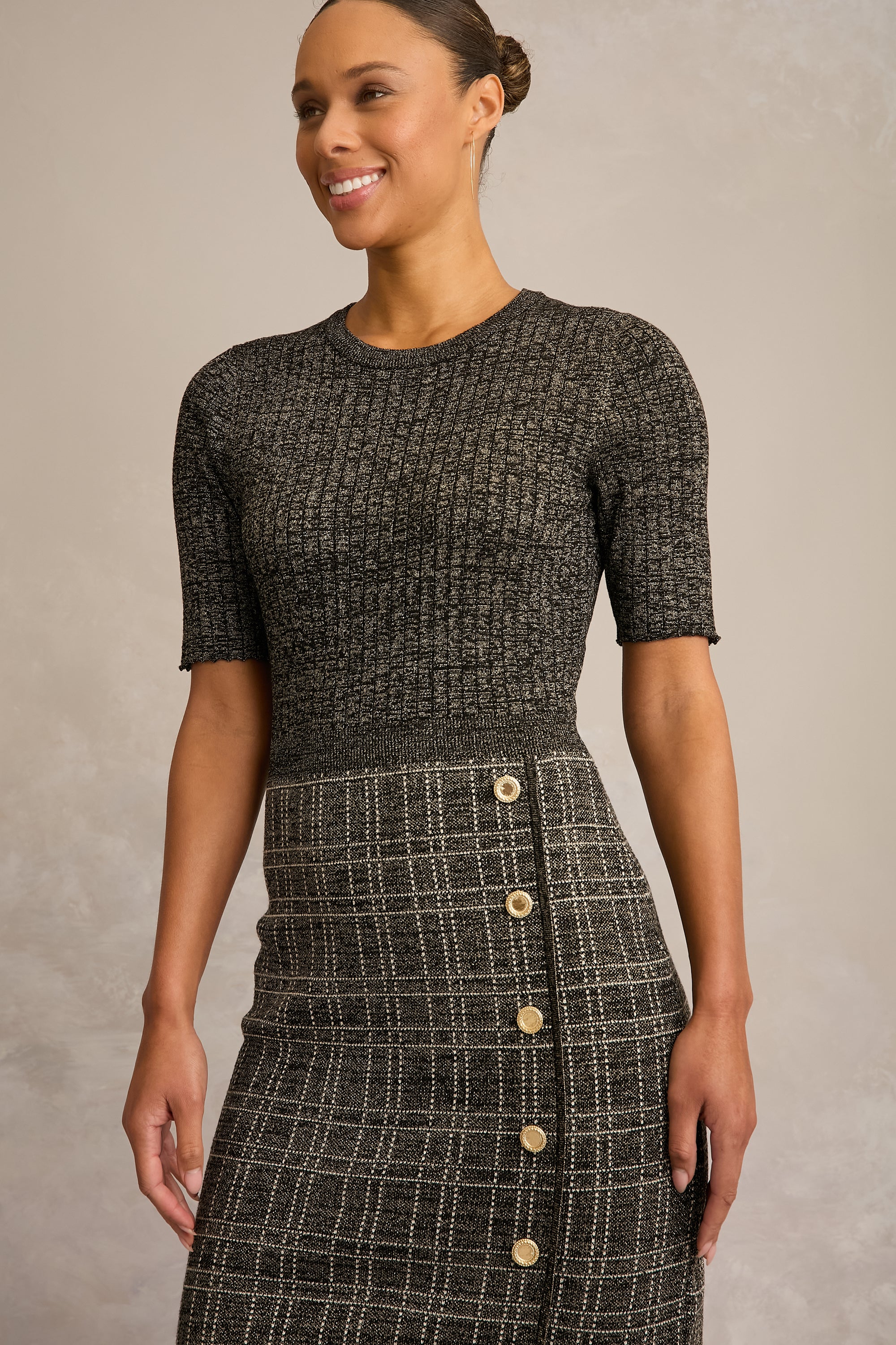Jewel Neck Short Slv Lurex Jqd Sheath – Maggy London