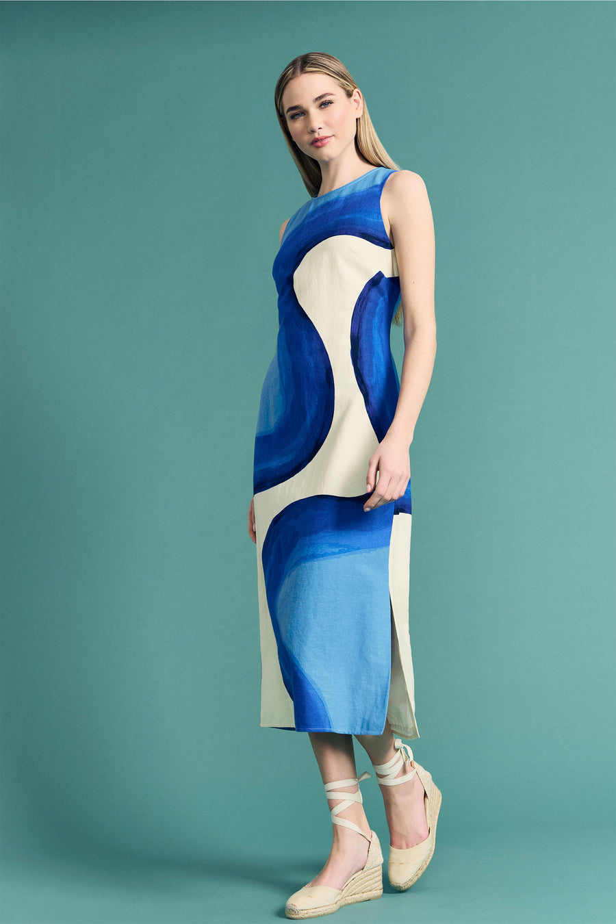 Yerin Linen Keyhole Back Midi