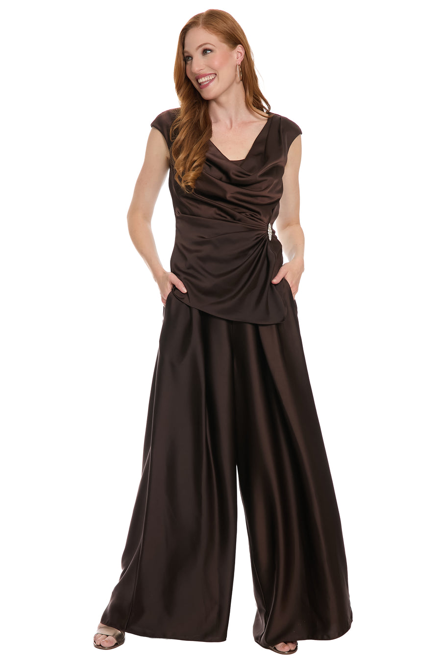 Astor Pleated Wide Leg Pant in Solid