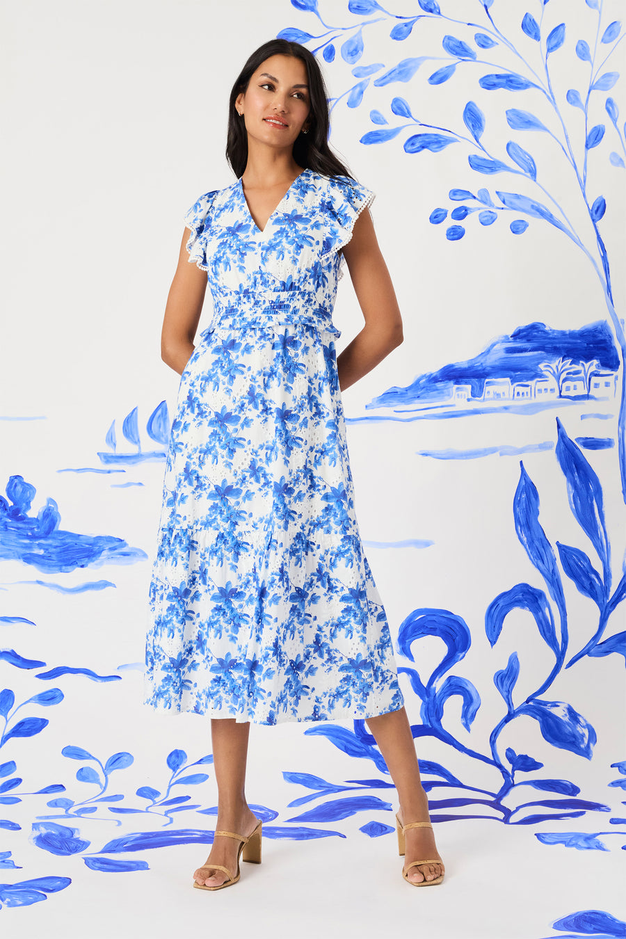 Yvonne Blue/White / Standard / 2 Yvonne Blue/White / Standard / 2