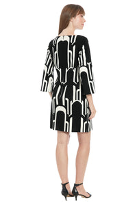 Quin Boat Neck Sheath in Nouveau Geo
