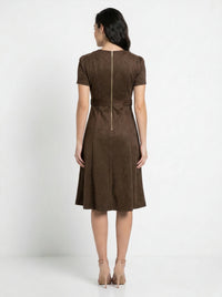 Quill with Short Sleeves in Suede