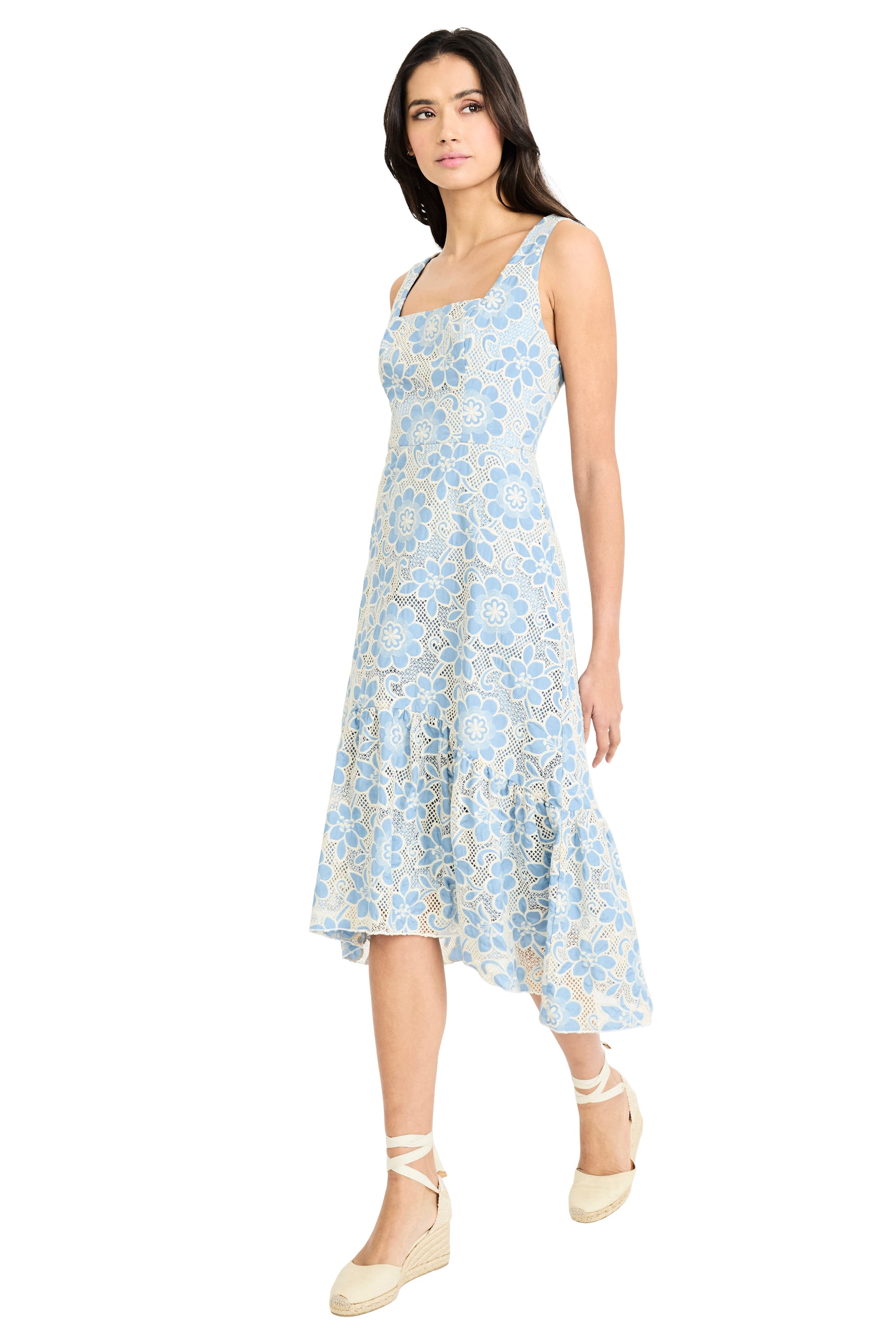 Margarita Floral Lace Tiered Midi Dress – Maggy London