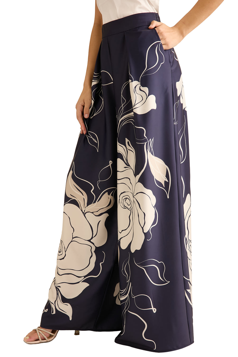 Astor Pleated Wide Leg Pant in Floral Eclipse