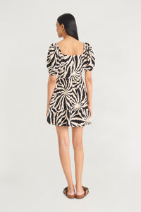 Grant in Printed Everyday Crepe