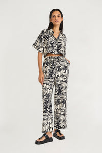 Marshall Pant Set in Hibiscus Breeze