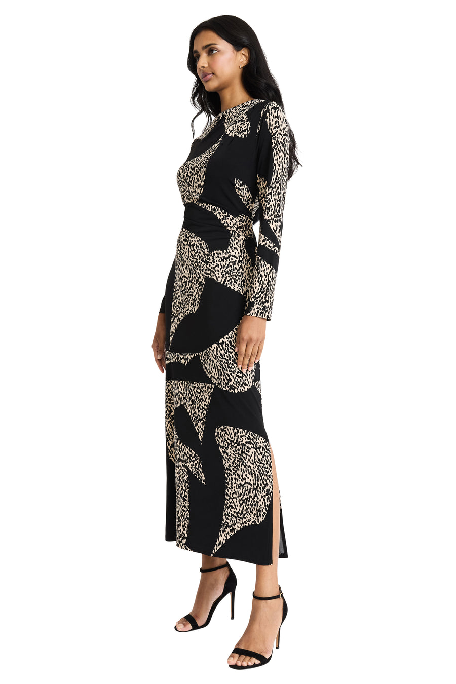BOAT NECK MAXI WITH HIGH SLIT AND GATHERING DETAILS Maggy London BOAT NECK MAXI WITH HIGH SLIT AND GATHERING DETAILS Maggy London