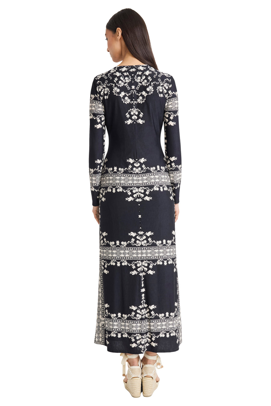 Eugene Long Sleeve V-Neck Maxi Dress