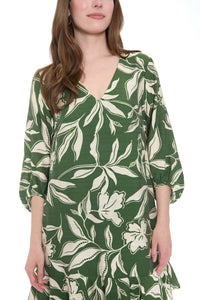 Everleigh in Dot Leaf